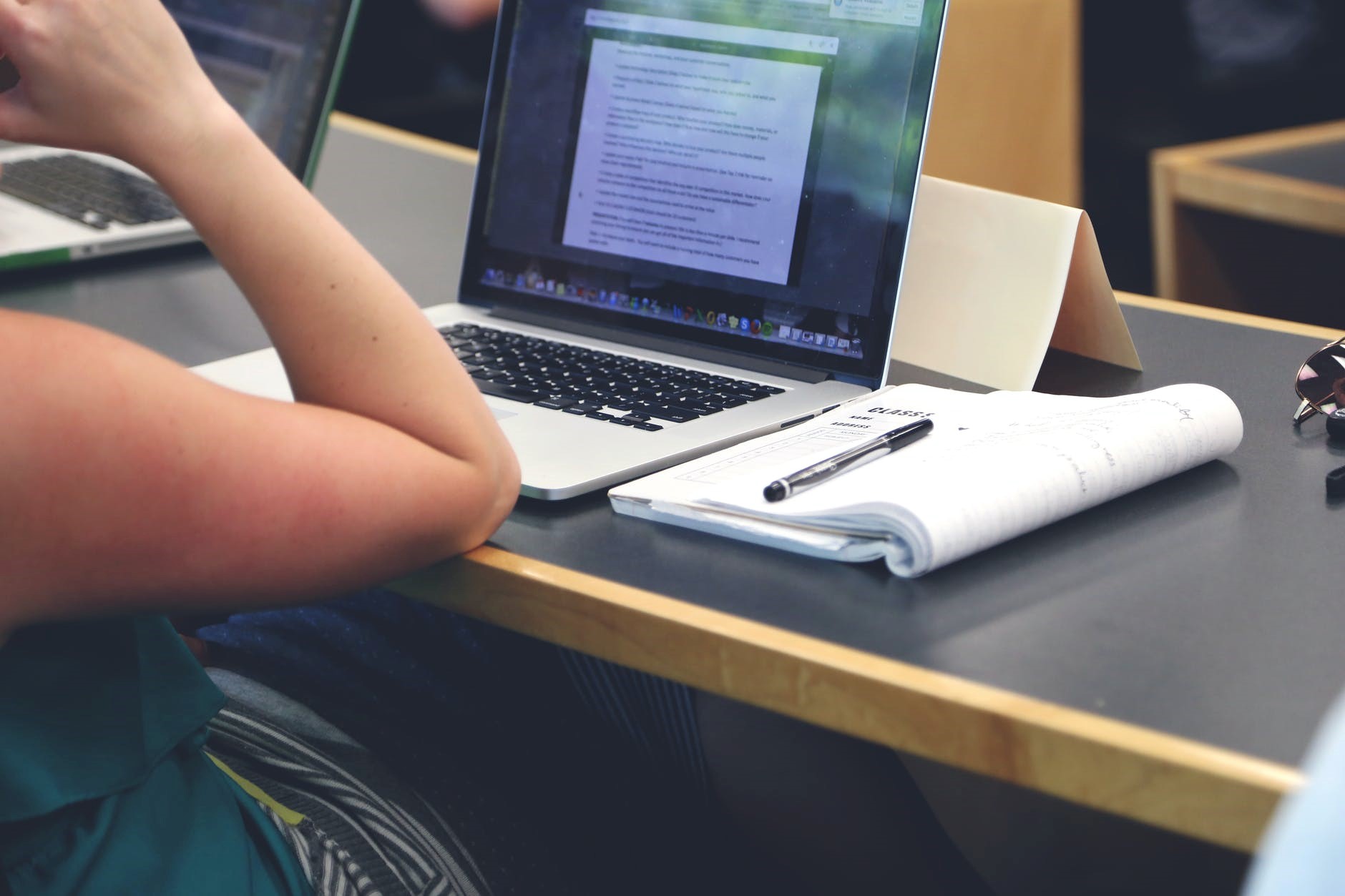 Top 6 Must-Try Part-Time Online Jobs for Students