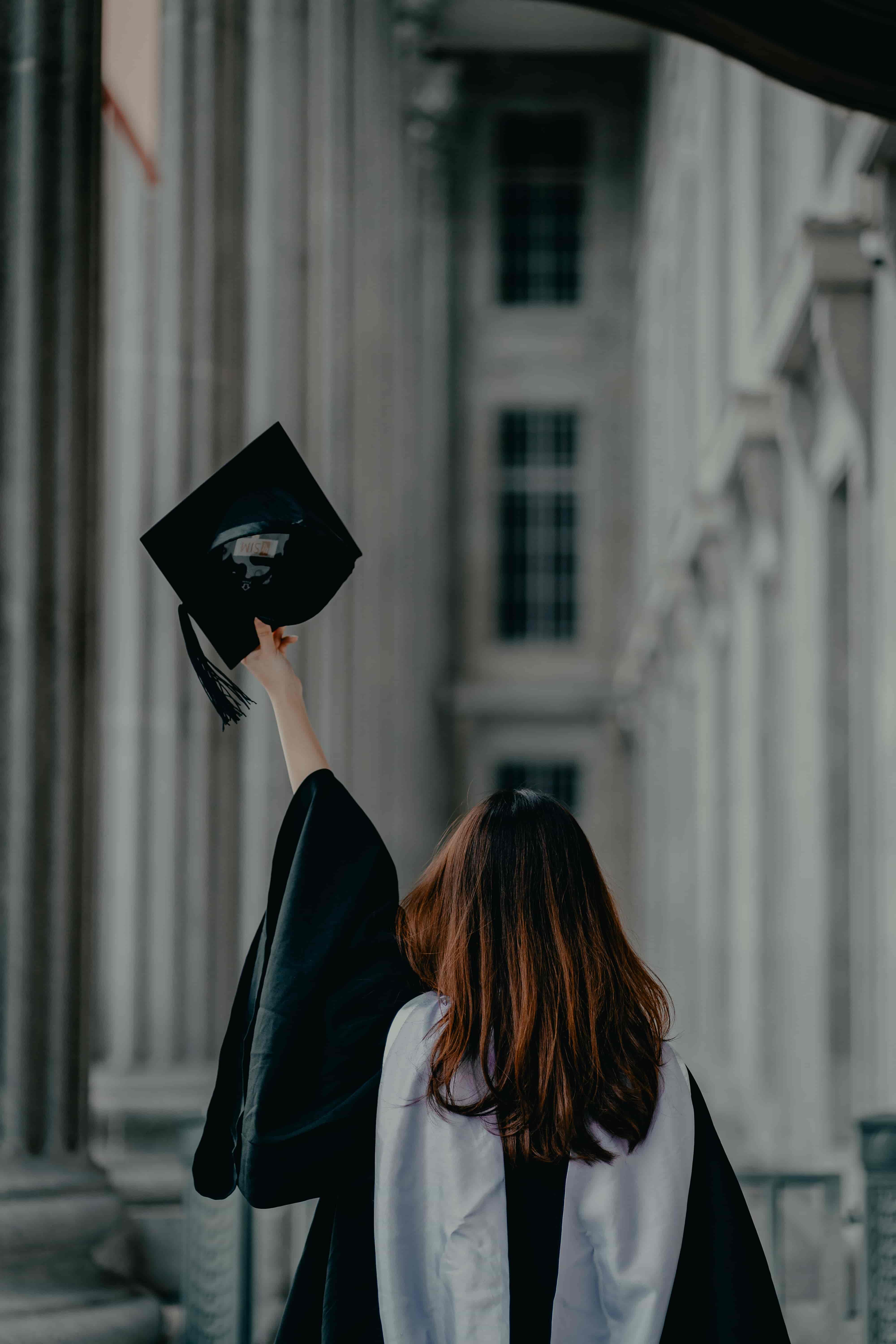 BS vs BA Degree: Top 5 Differences You Need to Know About